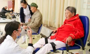 Giải pháp '15 phút' cho xã hội siêu già