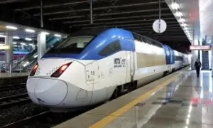 Việt Nam sẽ có hai tuyến đường sắt tốc độ cao